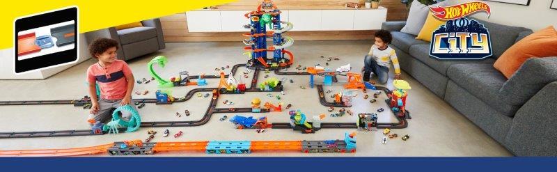Transformuojamas transporteris-lenktynių trasa Hot Wheels, Gvg37